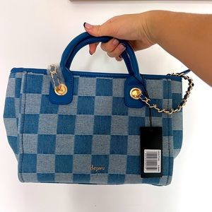 New dejavu hand/shoulder bag